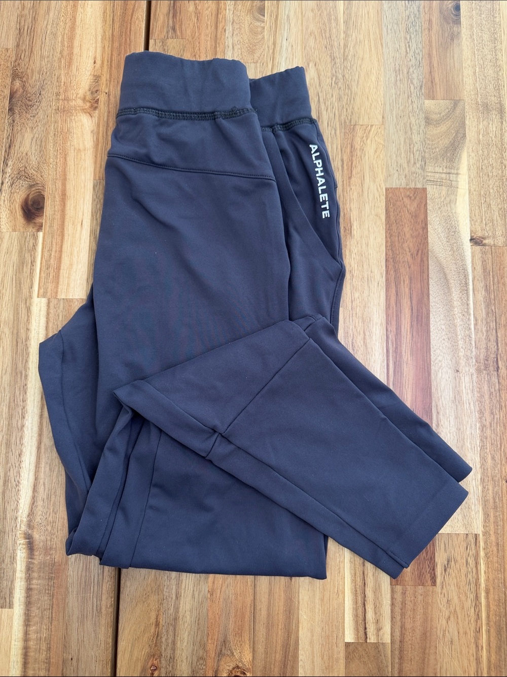 Alphalete Joggers